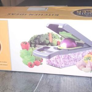 Kitchen Ideas 16 Piece Veggie Slicer with Multiple Blades